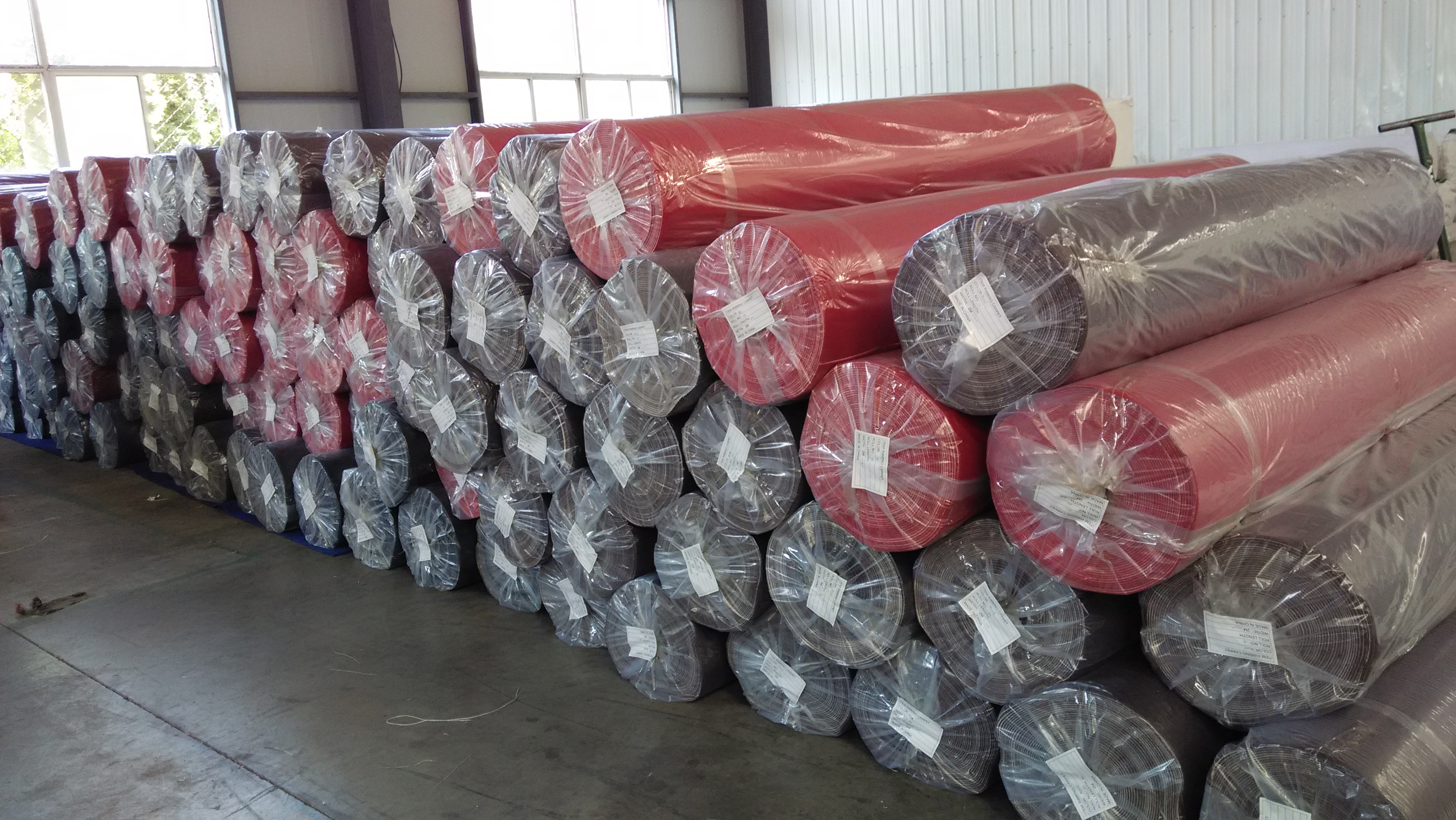 カーペット製品の積み重ね