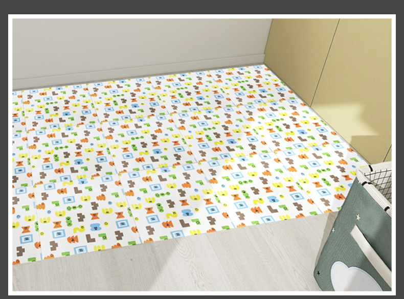 子供用の印刷された滑り止めパッド